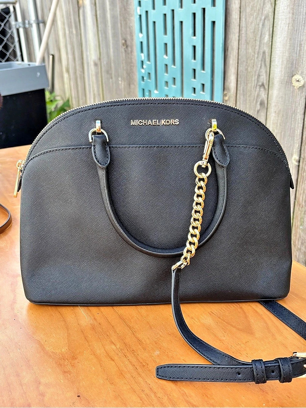 NWT Michael Kors Emmy Large Saffiano Leather Dome Satchel - Black & Gold ($378)